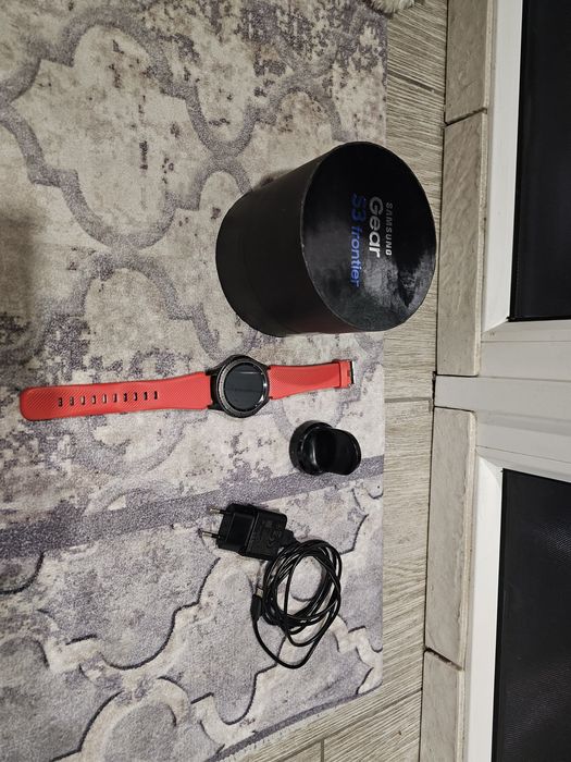 Смарт годинник Samsung gear s3 на tizen  під любий пристрій включаючи