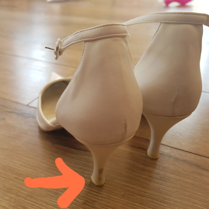 Suknia ślubna z gorsetem