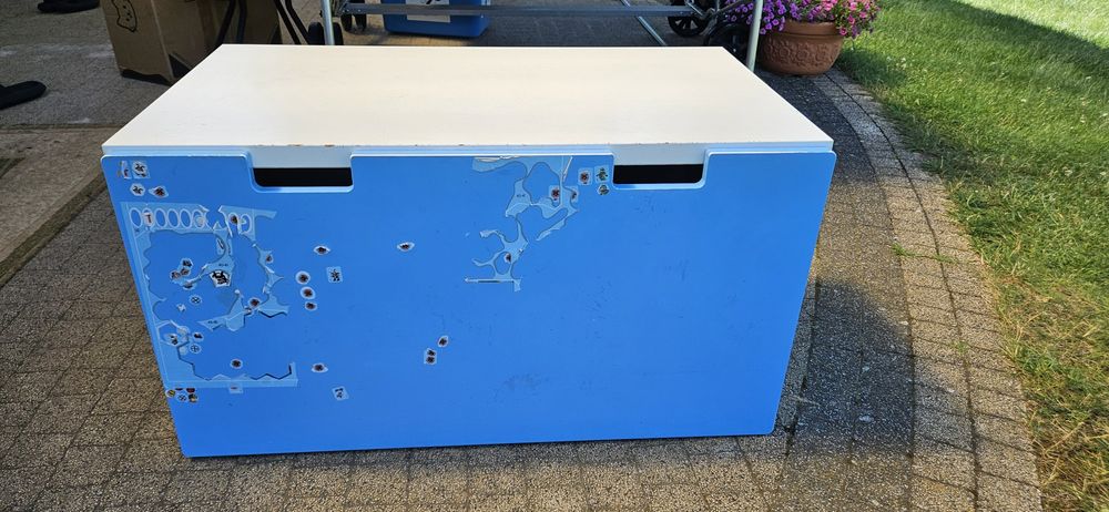 Stolik biurko skrzynia STUVA ikea.