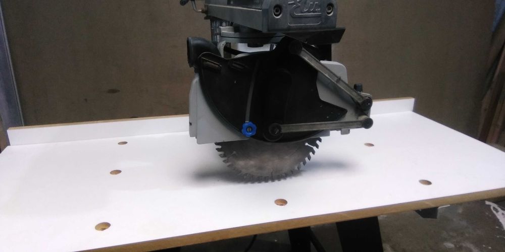 Serra ótima com travão, trifásico, toda original, pintura original,