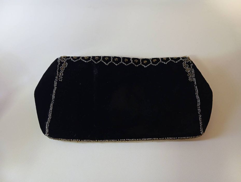 Елегантний клатч