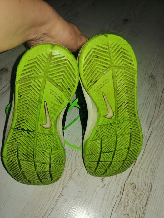 Buty Nike unisex 36.5