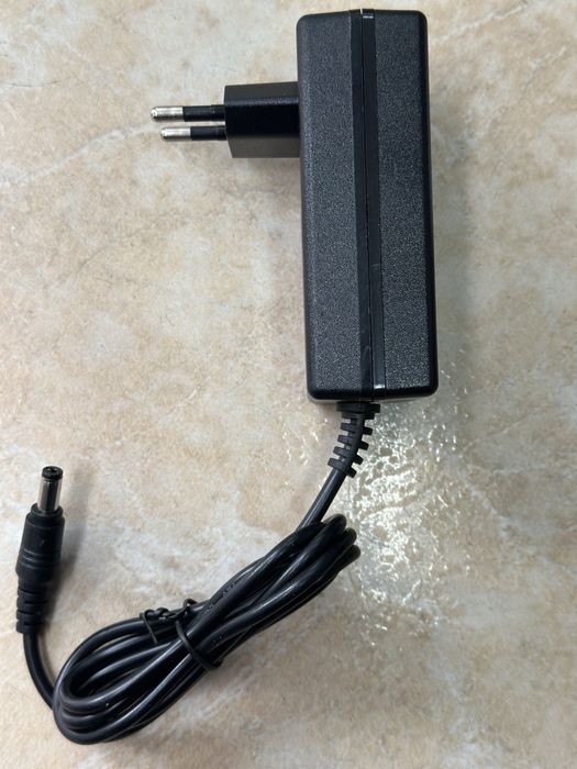 Зарядное устройство для детского электромобиля 12 вольт