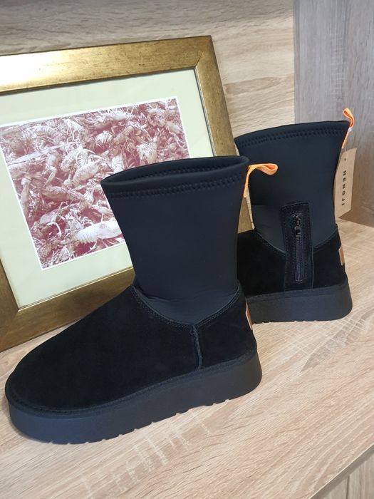 Угги женские  натуральный  замш! 39 размер 25.2 см стелька