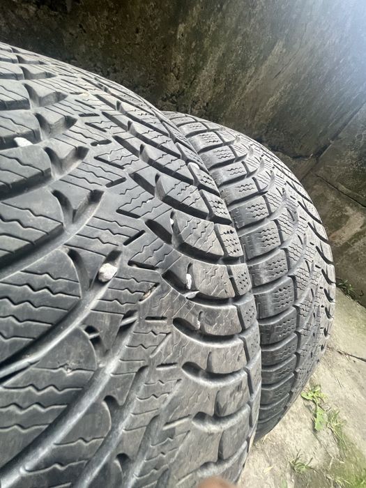 Продам  резину Targum 215/55 R16