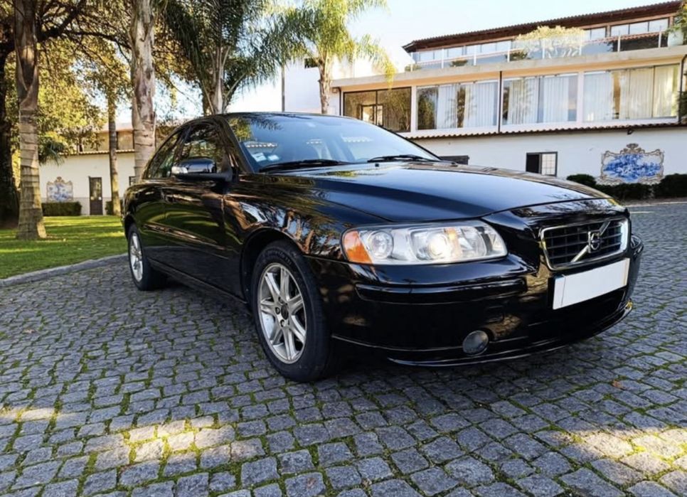 Volvo S60 2400D5 185cv