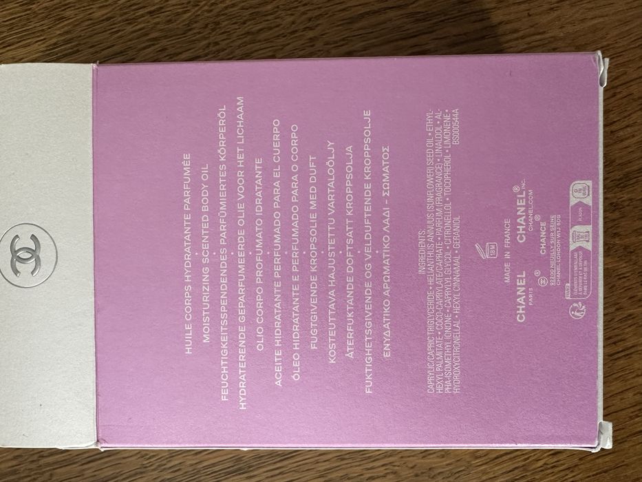 Nawilżający olejek do ciała Chanel Chance eau Tendre