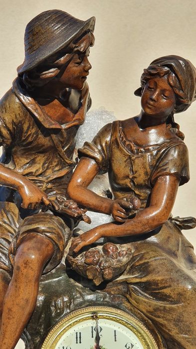 Zegar kominkowy antyk XIXwiek sygnowany August Moreau prezent na święt