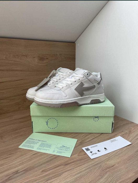 Кросівки Off-White / Out Of Office / оф вайт white/black