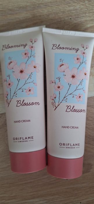 ORIFLAME Krem do rąk Blooming Blossom 75ml