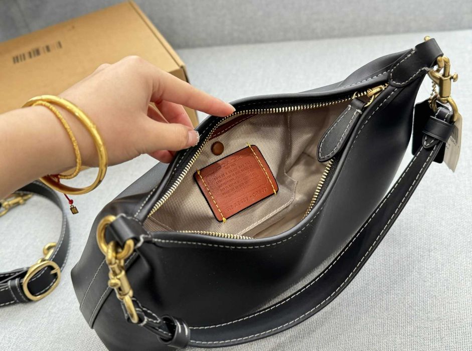 Сумка Coach Juliet 30 шкіряна