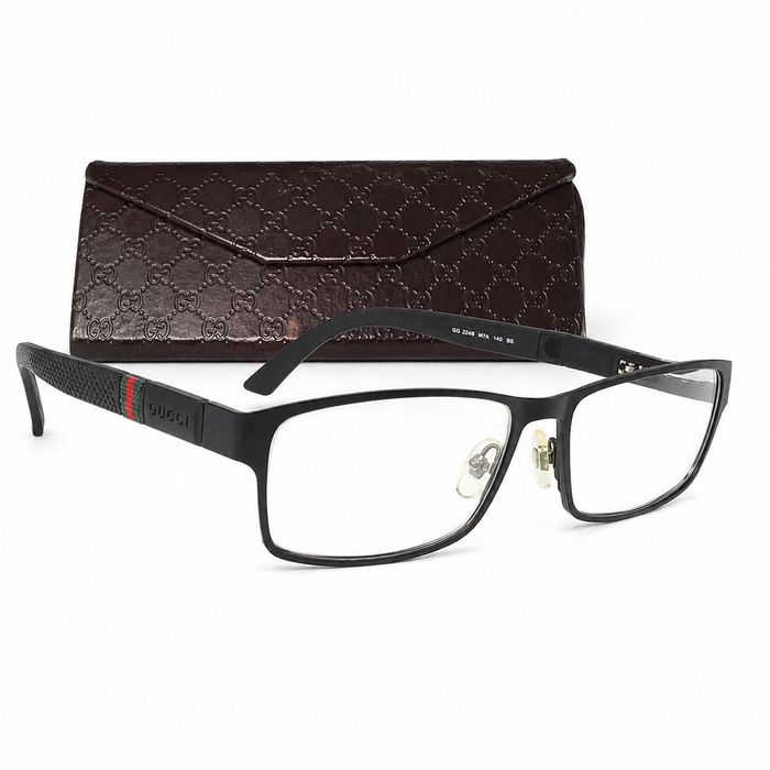 Stylowe oprawki Gucci – klasyczny model, elegancki design