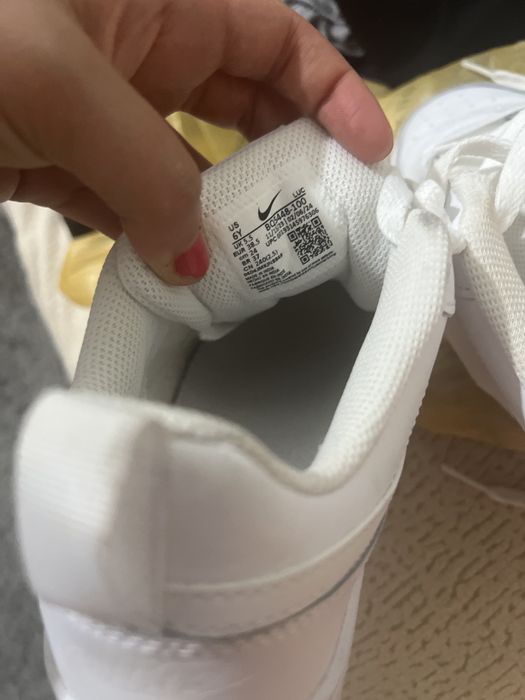 Tenis brancos nike 38.5