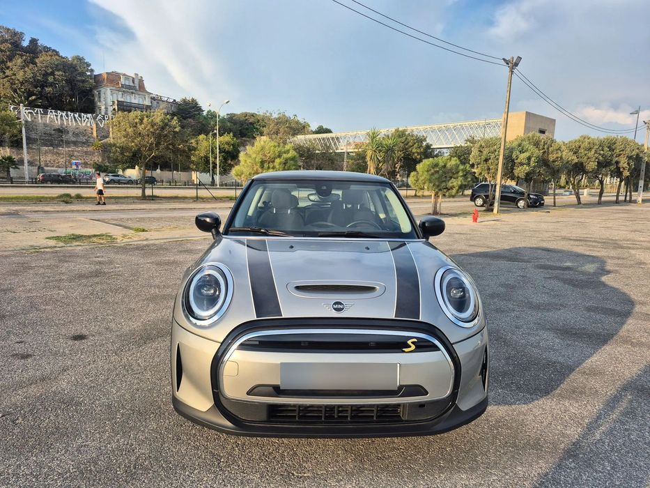 MINI 3 Portas Cooper SE foto 2