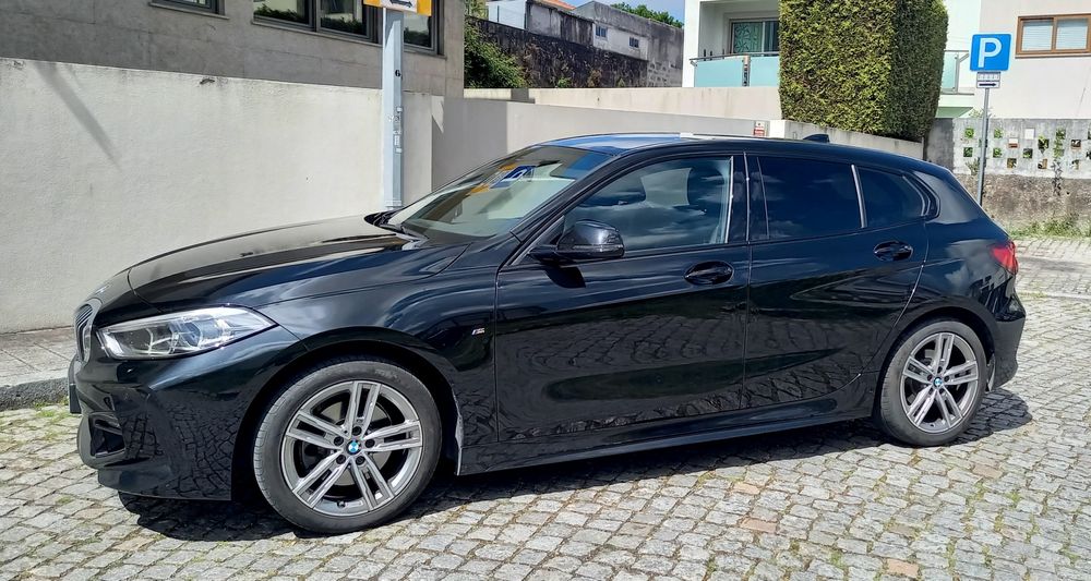 BMW 116 d Pack M Sport  Nacional 2023 / Aceito Retoma