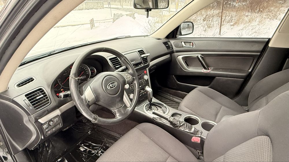 Subaru Legacy 2006 2.0 бензин