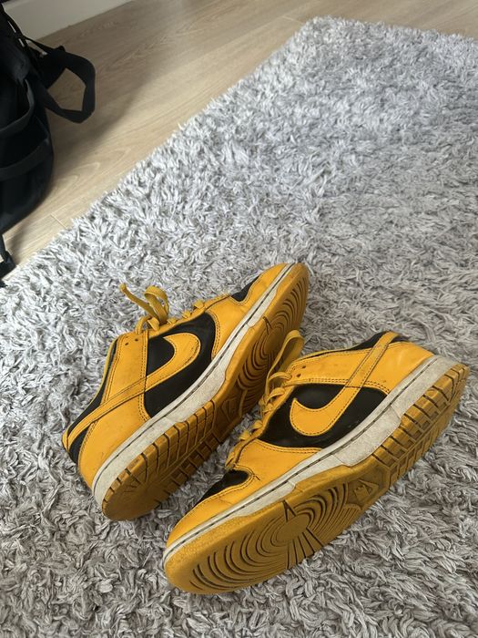 nike dunk goldenrod