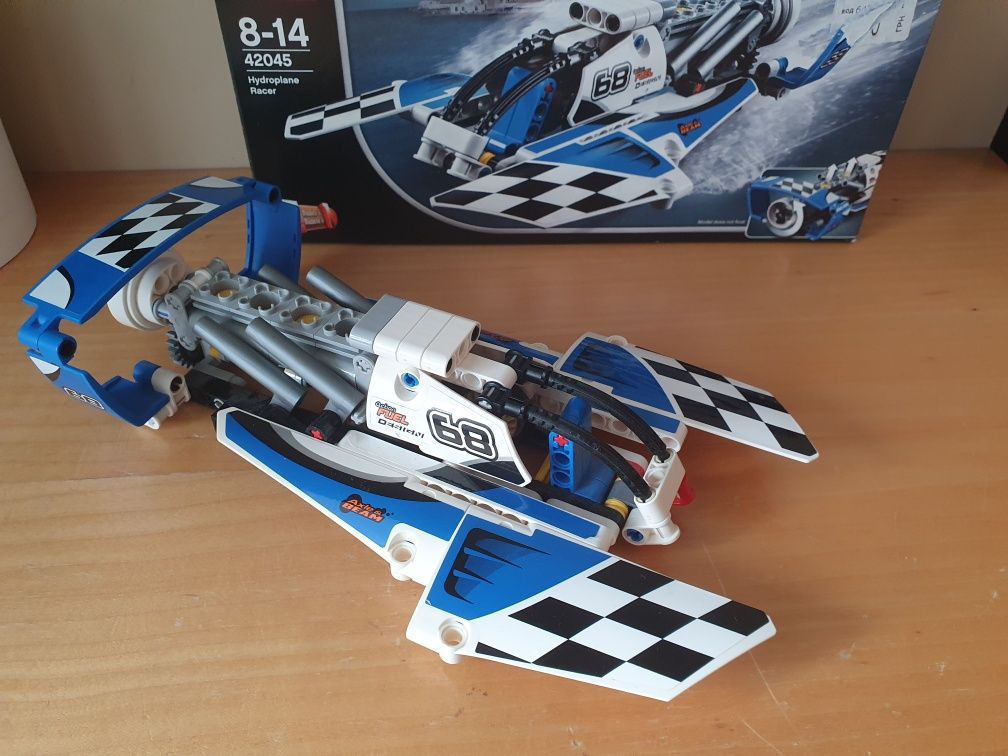 Lego hydroplane racer 2025