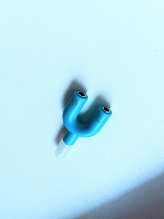 Адаптер переходник для наушников с микрофоном в один разъем mini jack