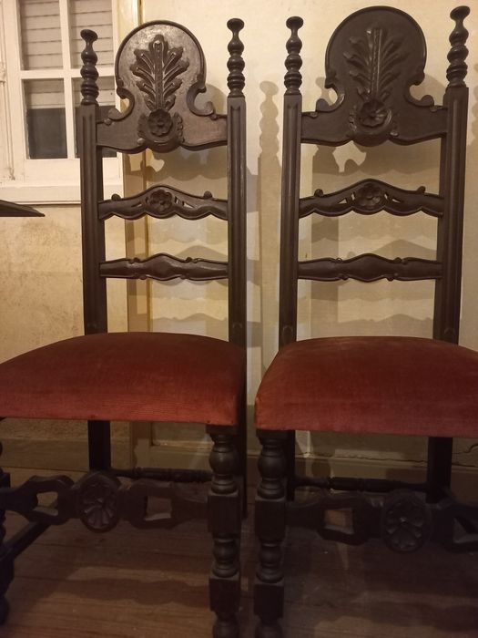 Solid Wood Chairs64738349370241122