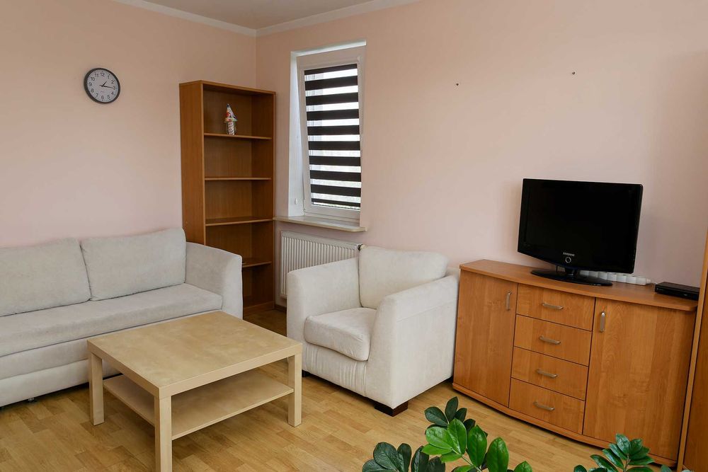 Kawalerka 33m², duży balkon, Sławin, os. Botanik, ul. Pergolowa - umeblowana, bez prowizji.