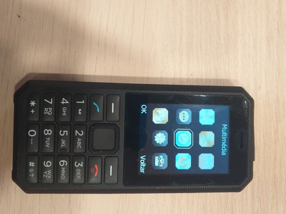Telemóvel Resistente Qilive