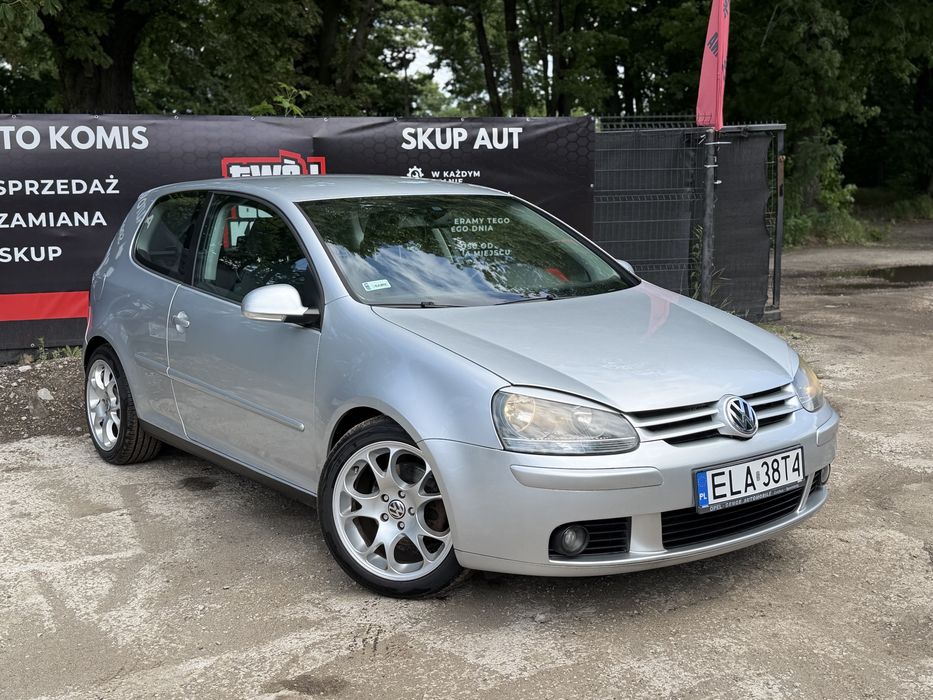 Volkswagen Golf V 1.6 Benzyna 2004 Klima 2 Strefy Alufelgi R17 AUX Zadbany 209 Tys. Km