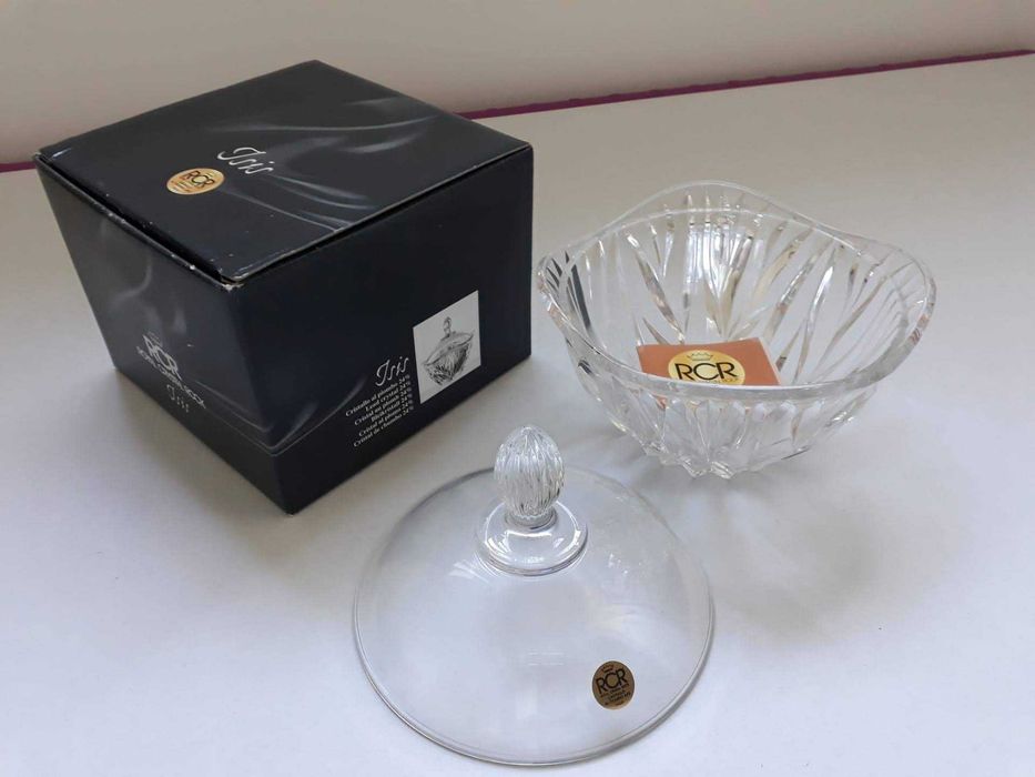 Bomboneira de Cristal RCR (Royal Crystal Rock) Modelo Isis