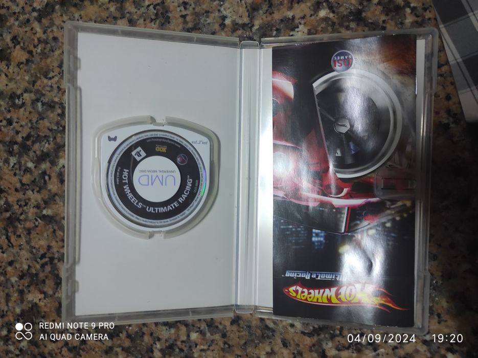 2 jogos de PlayStation portatil