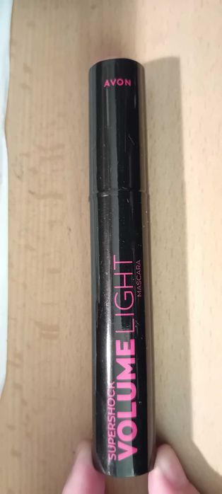 Tusz do rzęs Supershock Volume Light z Avon!