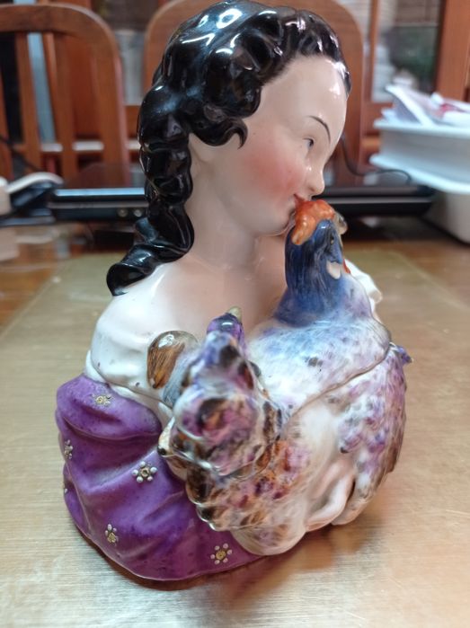 Caixa decorativa do século XIX