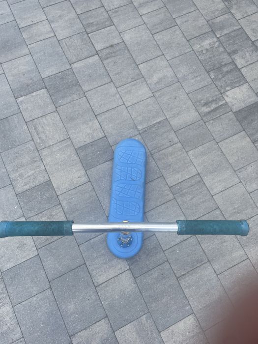 tramp scoot indo