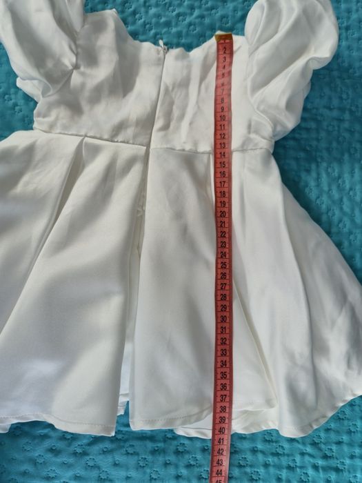 Sukienka niemowlęca na Chrzest, 68