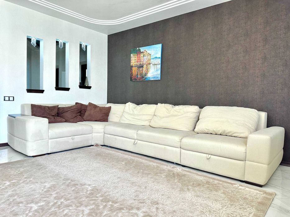 Продаж 3-кімнатної квартири в центрі Трускавця!