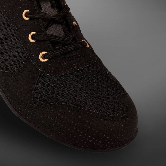 Боксерки Venum Elite Black/Bronze, 37р., оригінал