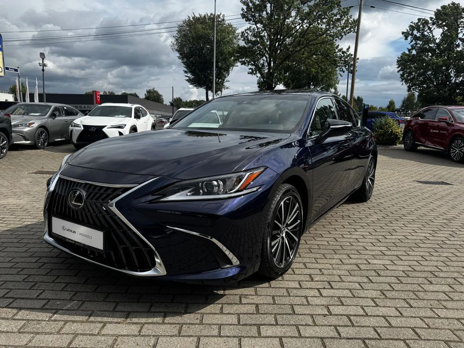 Lexus Es Lexus Es Ofeta Specjalna Dla Firm