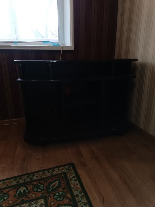 Тумба под телевизор