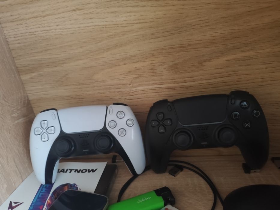 Kontroler PlayStation 5