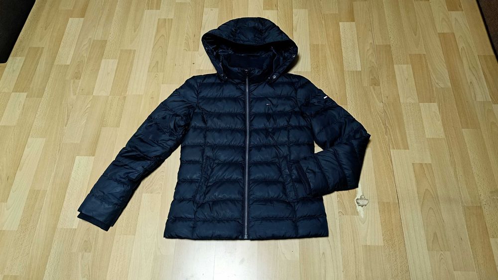 Damska kurtka puchowa TOMMY HILFIGER r.S stan bardzo dobry