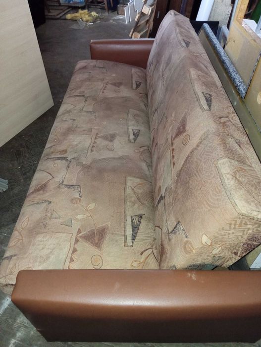 kanapa rozkładana , wersalka