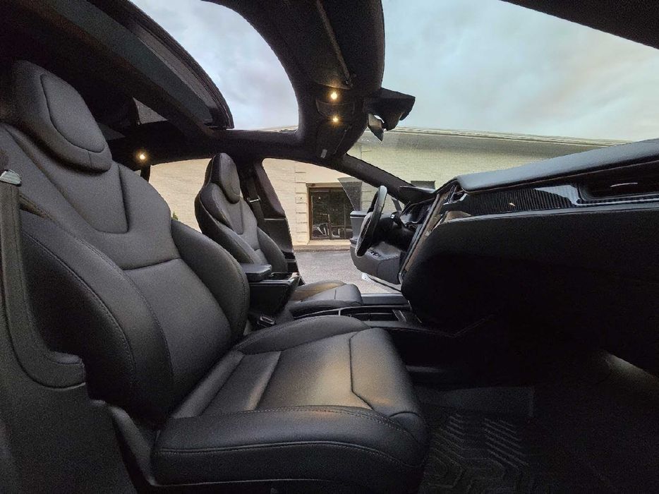 Tesla Model S 100D      2018