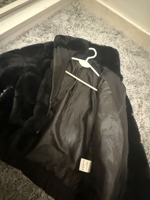 Kurtka jesienno-zimowa futerko ciepłe ze ściągaczem