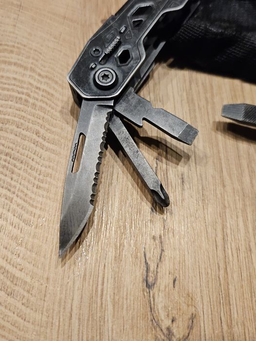 Multitool Gerber Truss- używany