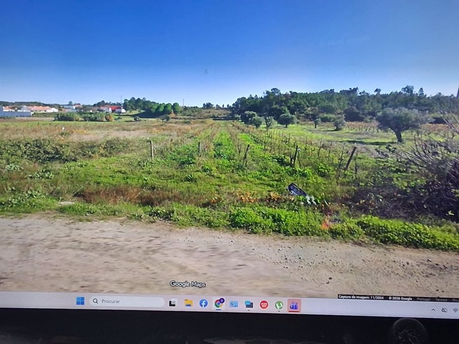Venda ou Permuta: 2 Terrenos (Total 3920m²) em Fazendas de Almeirim