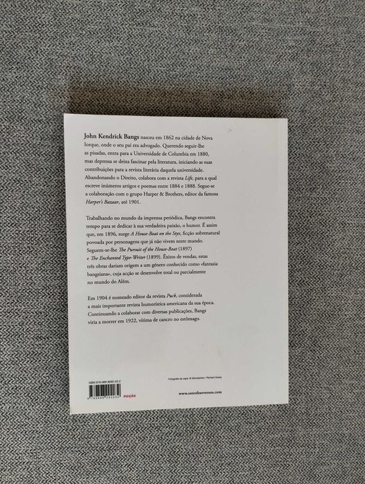 Livro "A máquina de escrever encantada" de John Kendrick Bangs