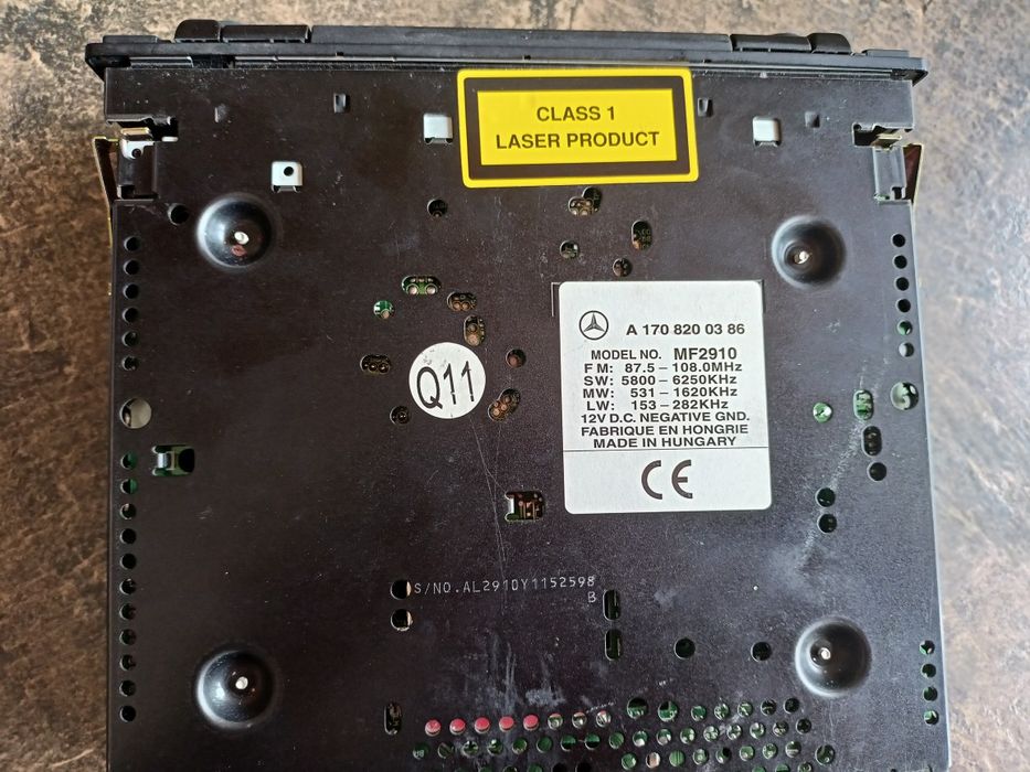 FABRYCZNE Radio Mercedes Benz A klasa stan idealny !