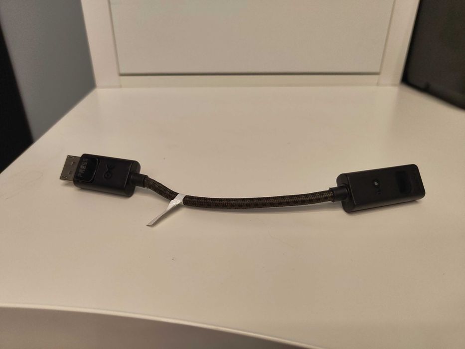 Adapter DisplayPort 1.4 - HDMI 2.1 - CableMatters 102101-GRY