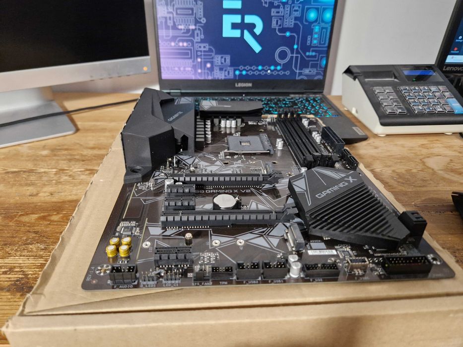 Płyta główna Gigabyte B550 GAMING X V2 AMD AM4 ATX (4337)