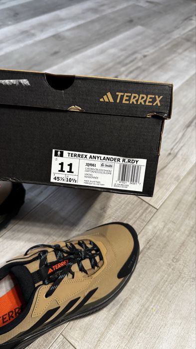 Кросівки Adidas Terrex  нові