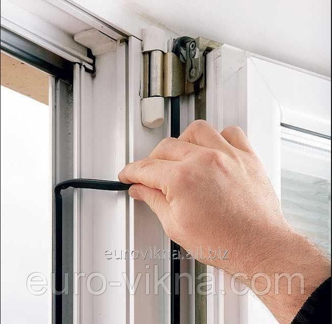 Заміна ущільнювача на вікнах та дверях, м. Сміла